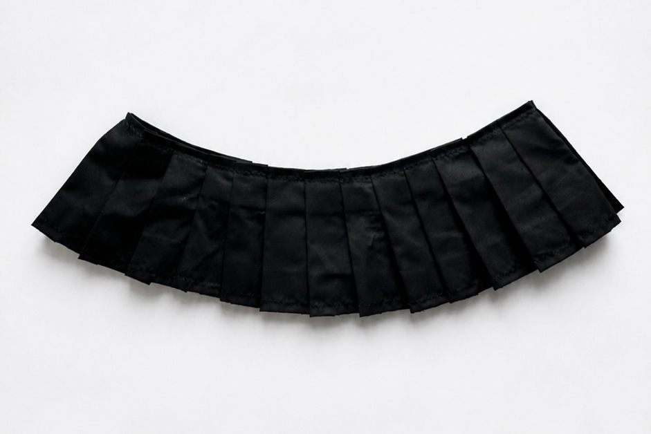 Black Pleats